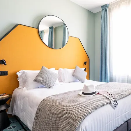 מלון Casa Moho - 3*