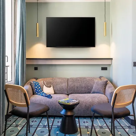 Hotel Casa Moho - 3*