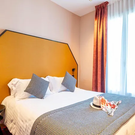 Hotel Casa Moho - 3*