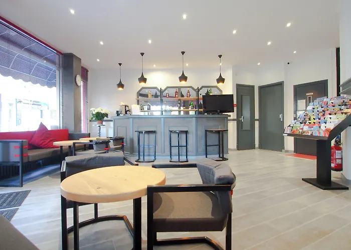 Casa Moho - Hotell 3*